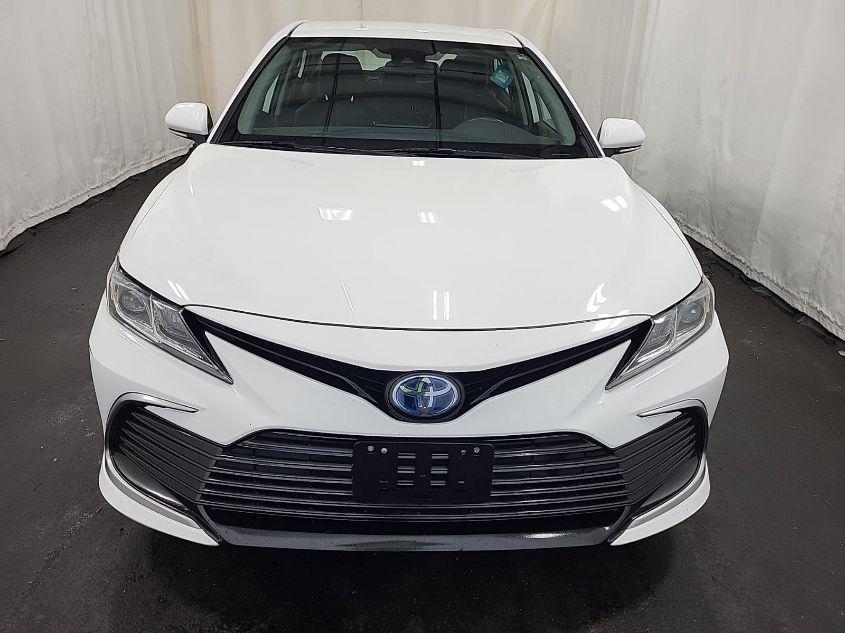 TOYOTA CAMRY LE HYBRID 2021