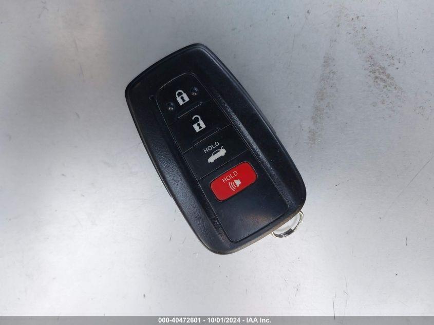 TOYOTA CAMRY LE HYBRID 2020