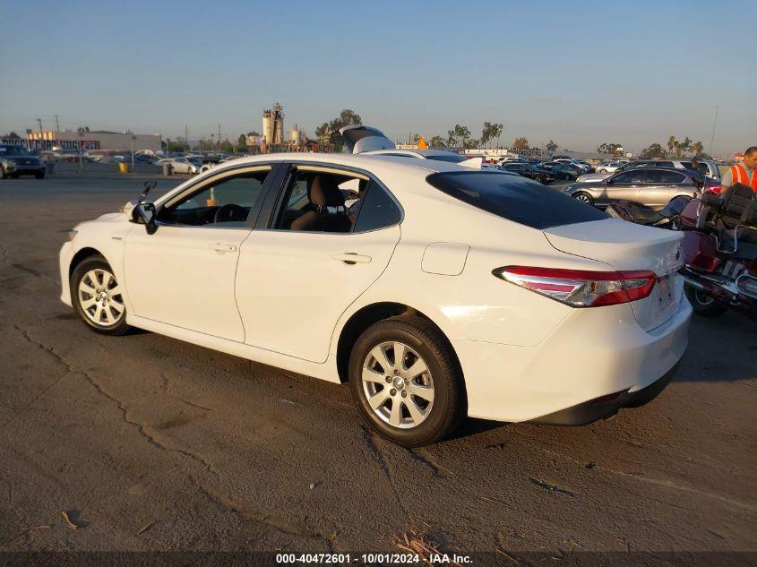 TOYOTA CAMRY LE HYBRID 2020