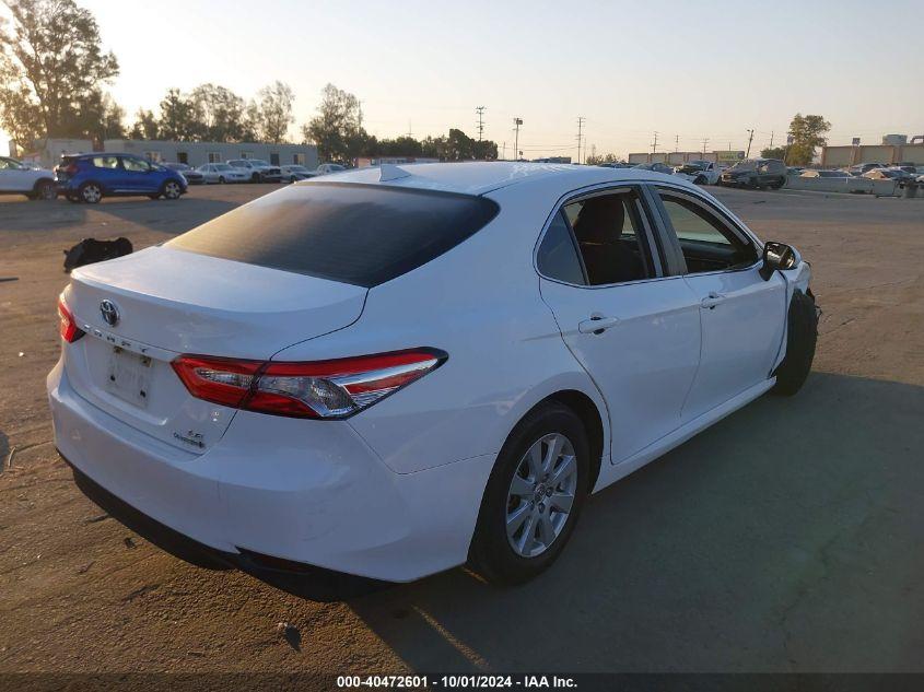 TOYOTA CAMRY LE HYBRID 2020