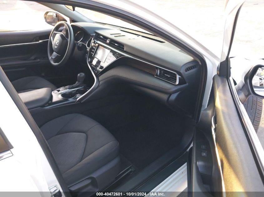 TOYOTA CAMRY LE HYBRID 2020