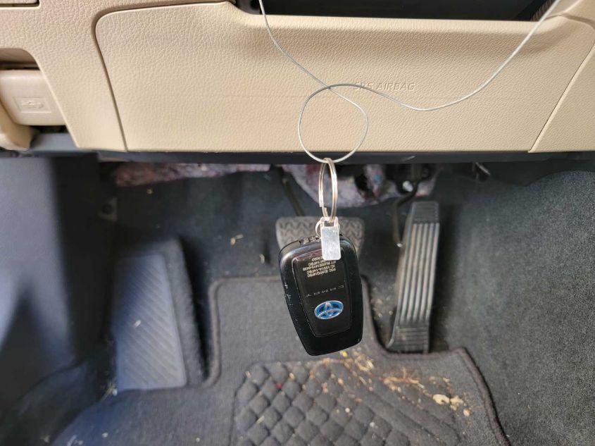 TOYOTA CAMRY LE HYBRID 2022