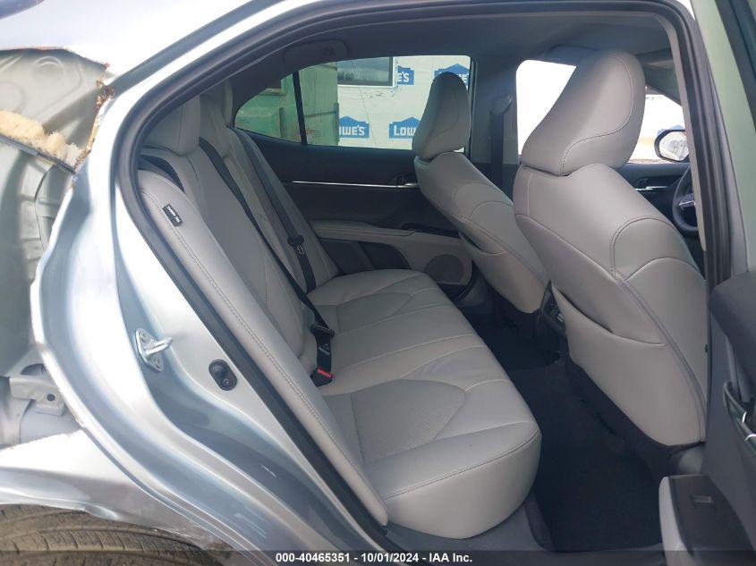 TOYOTA CAMRY XLE 2024