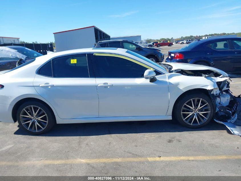 TOYOTA CAMRY XLE HYBRID 2022