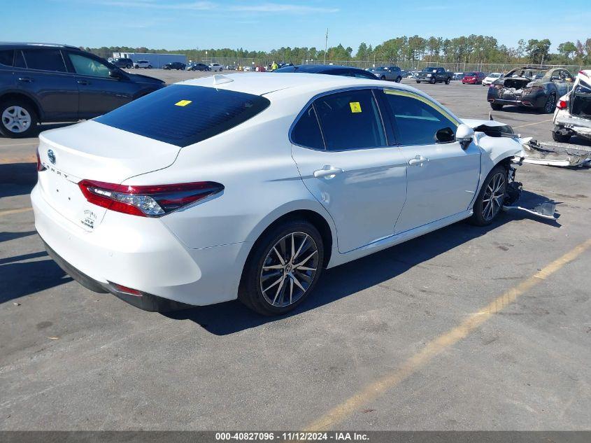 TOYOTA CAMRY XLE HYBRID 2022