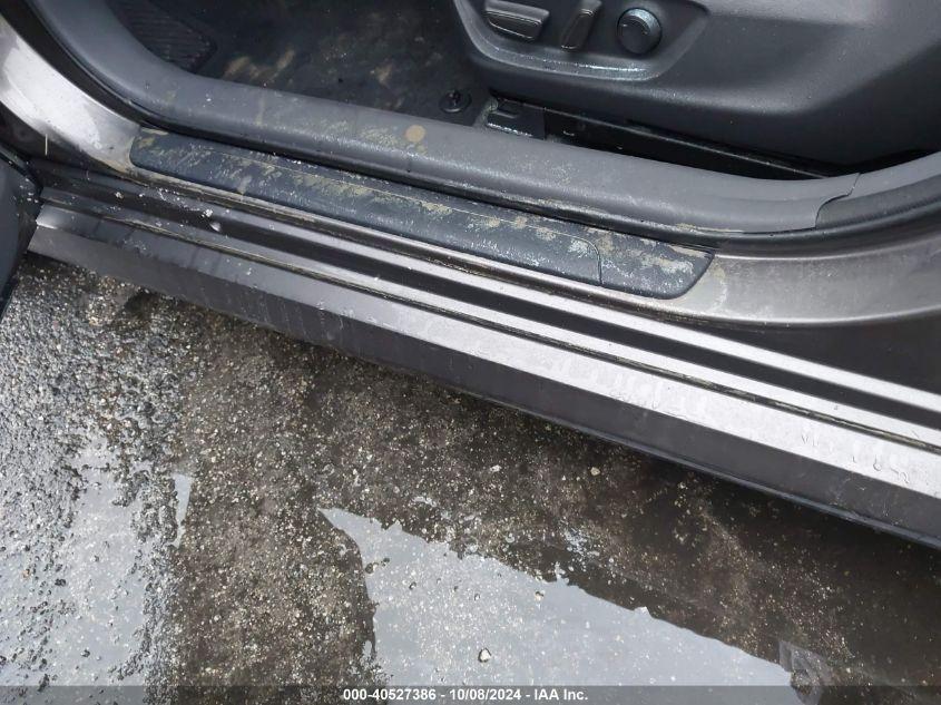 TOYOTA CAMRY XLE V6 2023