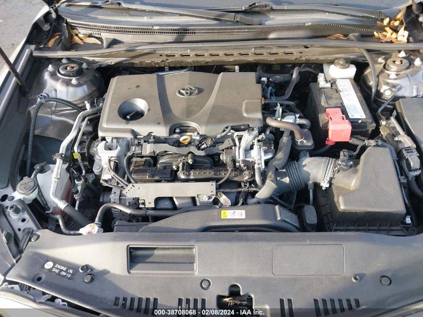 TOYOTA CAMRY SE 2020