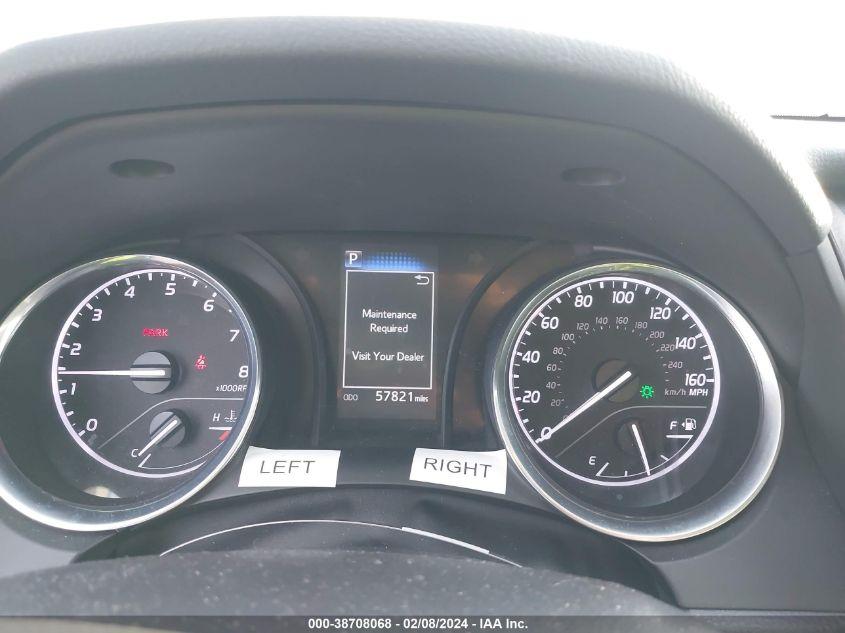 TOYOTA CAMRY SE 2020