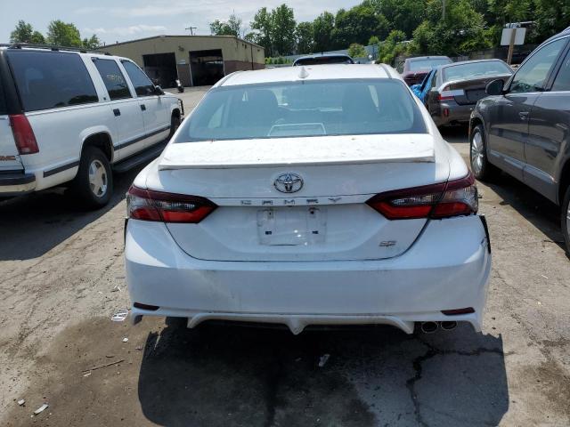 TOYOTA CAMRY SE  2021