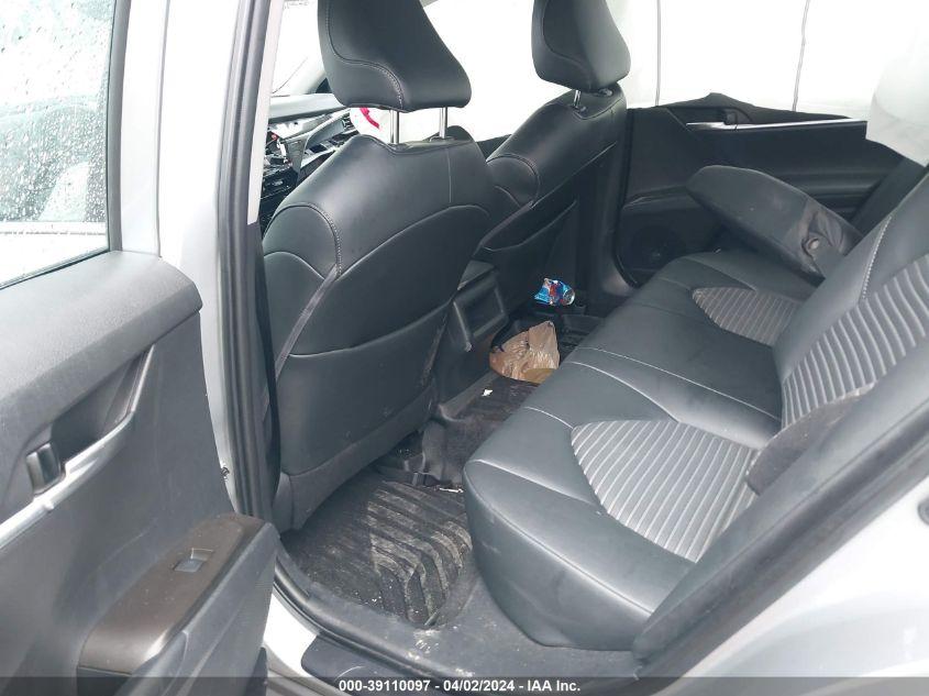 TOYOTA CAMRY SE 2021