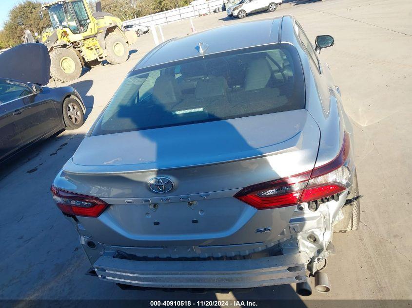 TOYOTA CAMRY SE 2022