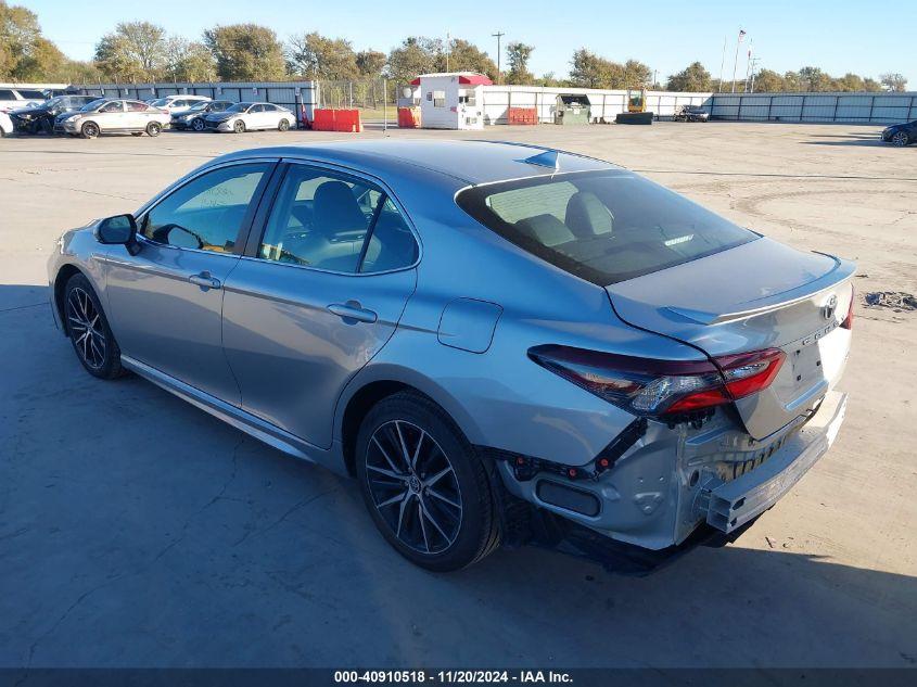 TOYOTA CAMRY SE 2022