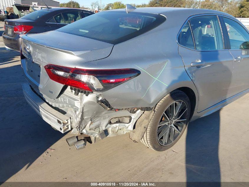 TOYOTA CAMRY SE 2022