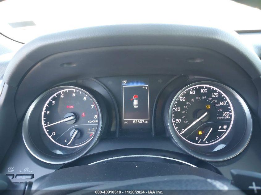 TOYOTA CAMRY SE 2022