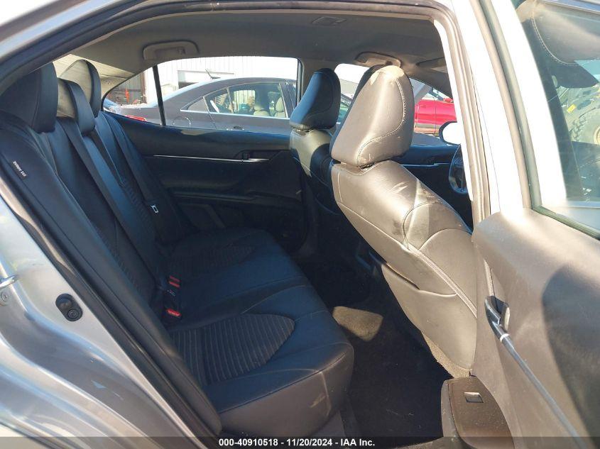 TOYOTA CAMRY SE 2022