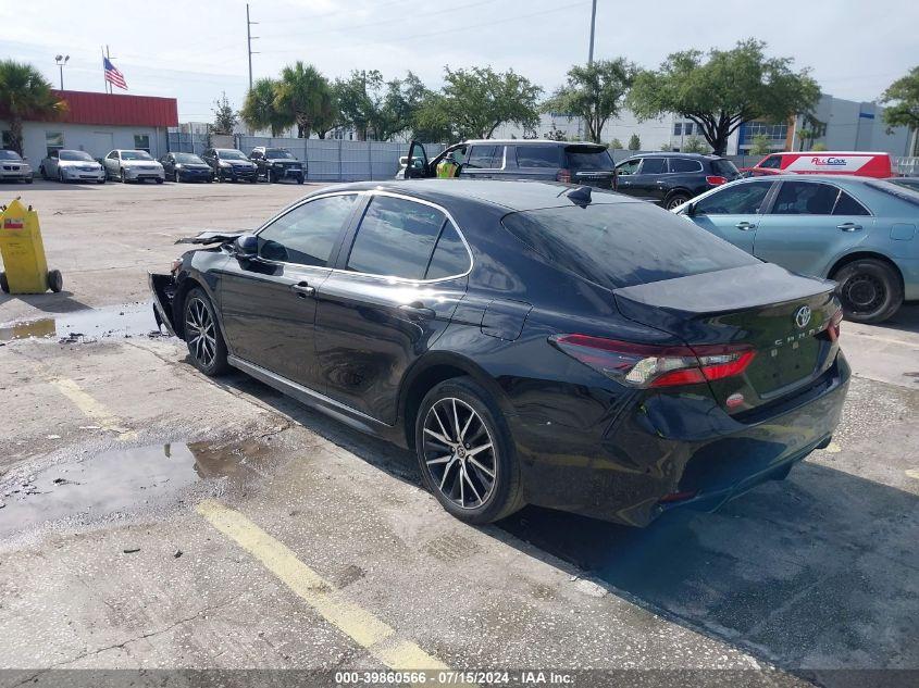 TOYOTA CAMRY SE/SE NIGHT SHADE 2022