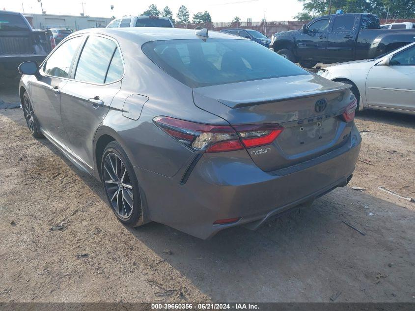 TOYOTA CAMRY SE 2024