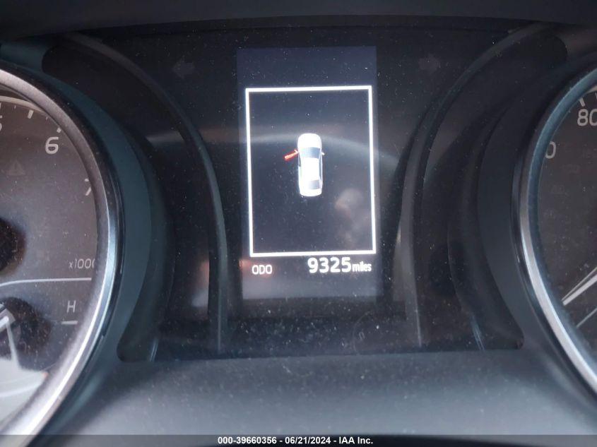 TOYOTA CAMRY SE 2024