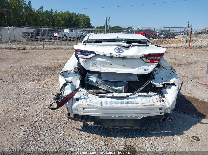 TOYOTA CAMRY SE 2021