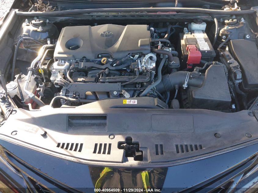 TOYOTA CAMRY SE 2022