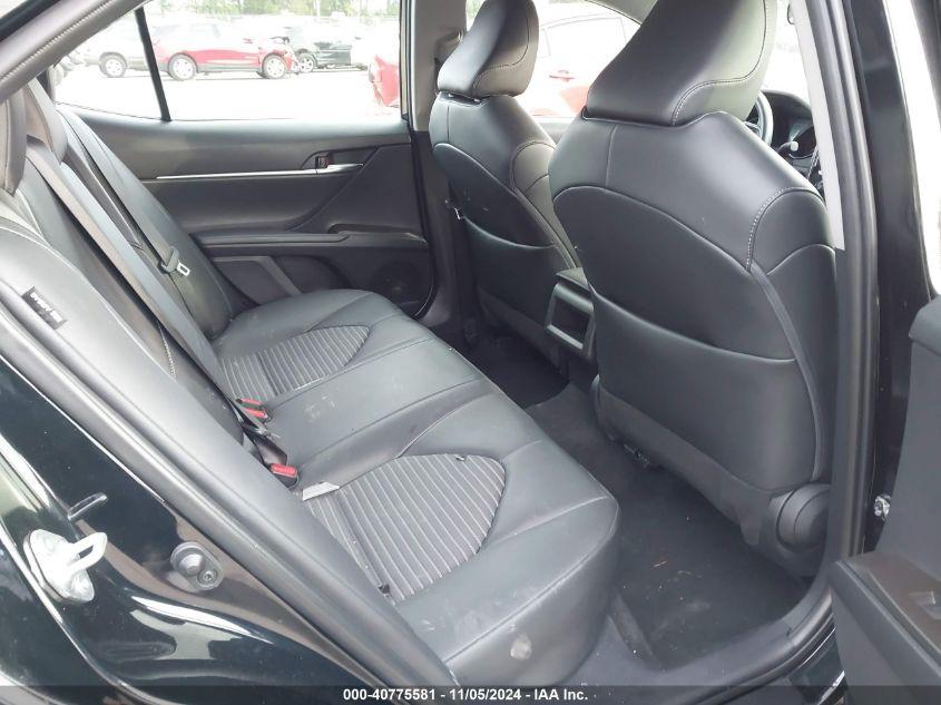 TOYOTA CAMRY SE 2022