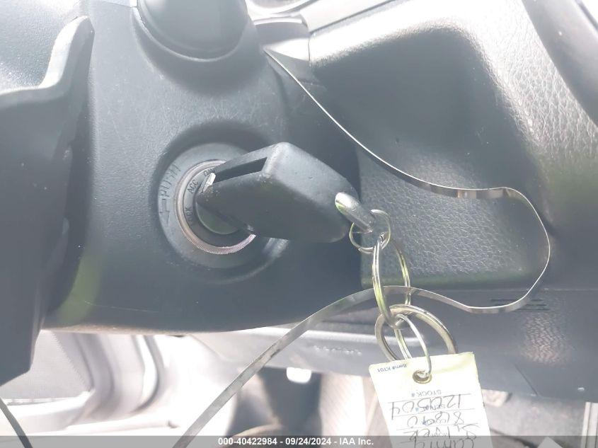 TOYOTA CAMRY SE 2023