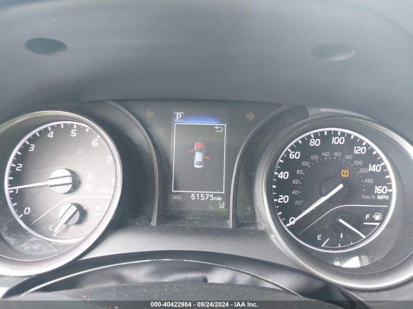 TOYOTA CAMRY SE 2023