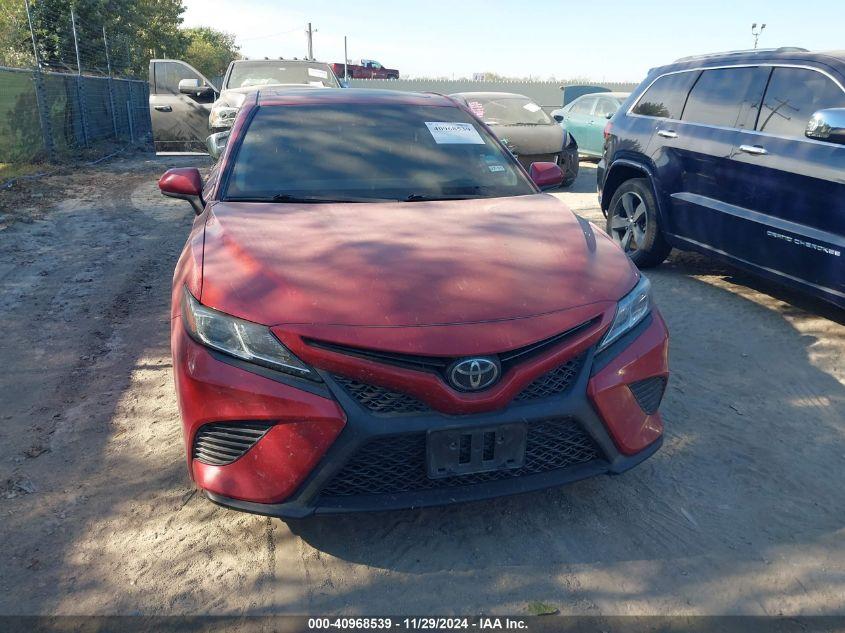 TOYOTA CAMRY SE 2020