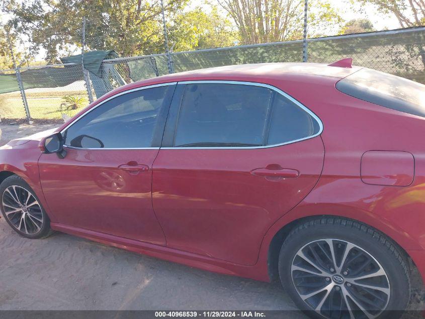 TOYOTA CAMRY SE 2020