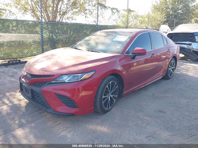 TOYOTA CAMRY SE 2020