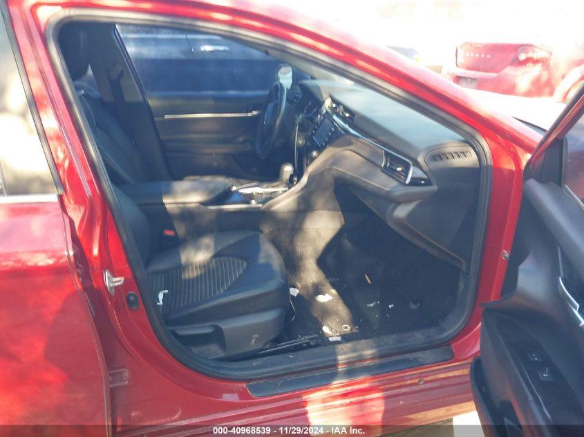 TOYOTA CAMRY SE 2020