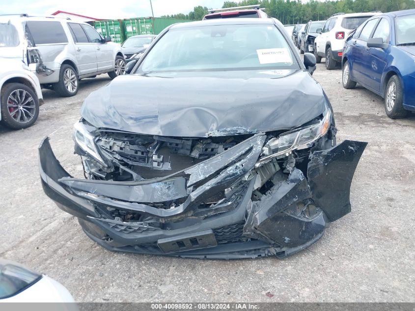 TOYOTA CAMRY SE NIGHTSHADE EDITION 2020