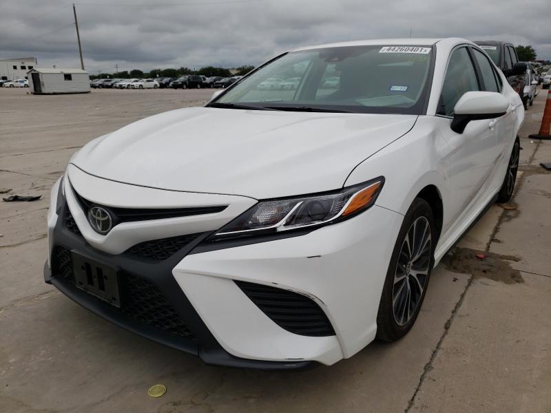 TOYOTA CAMRY SE 2020