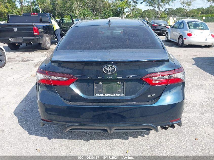 TOYOTA CAMRY SE 2021