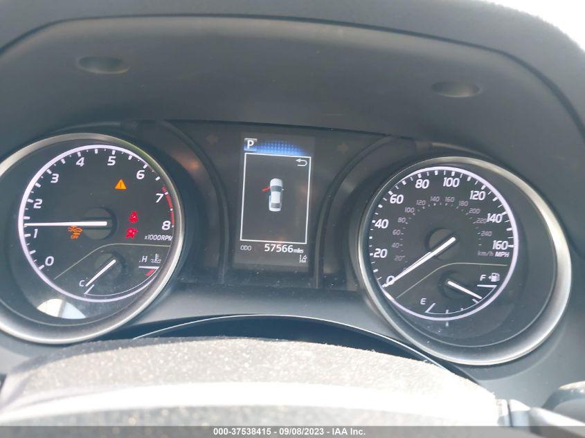 TOYOTA CAMRY SE 2021