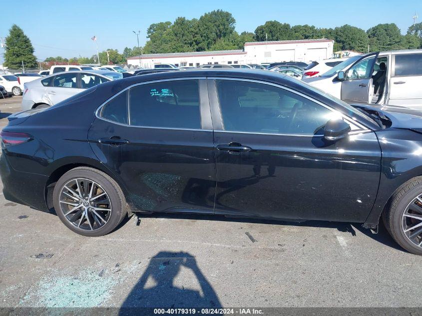 TOYOTA CAMRY SE NIGHT SHADE/SE 2023