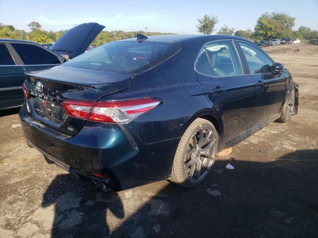 TOYOTA CAMRY SE 2020