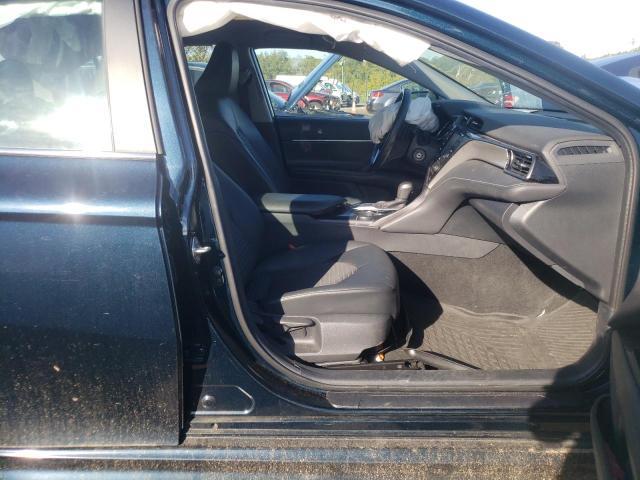 TOYOTA CAMRY SE 2020