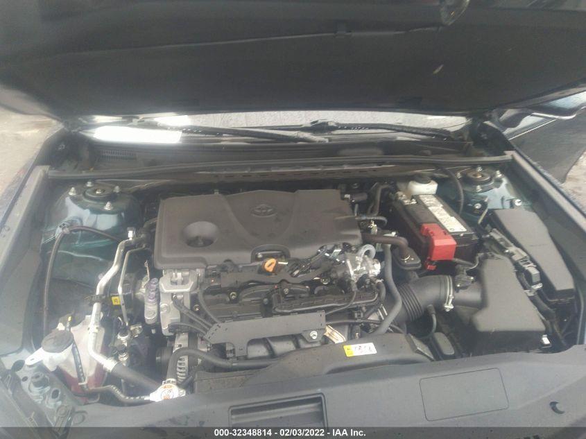 TOYOTA CAMRY SE 2021