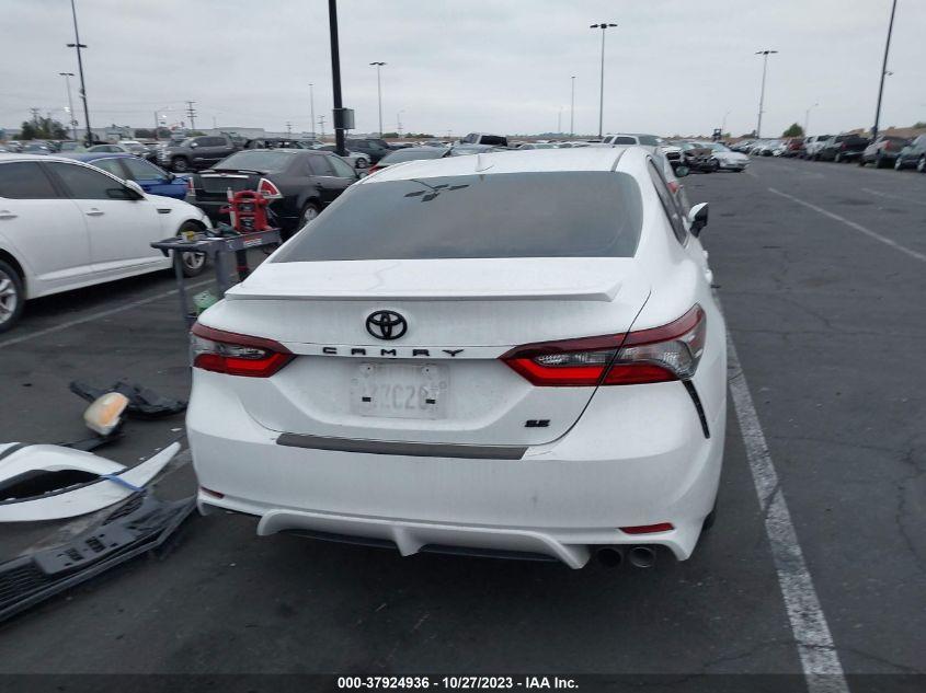 TOYOTA CAMRY SE NIGHTSHADE 2022