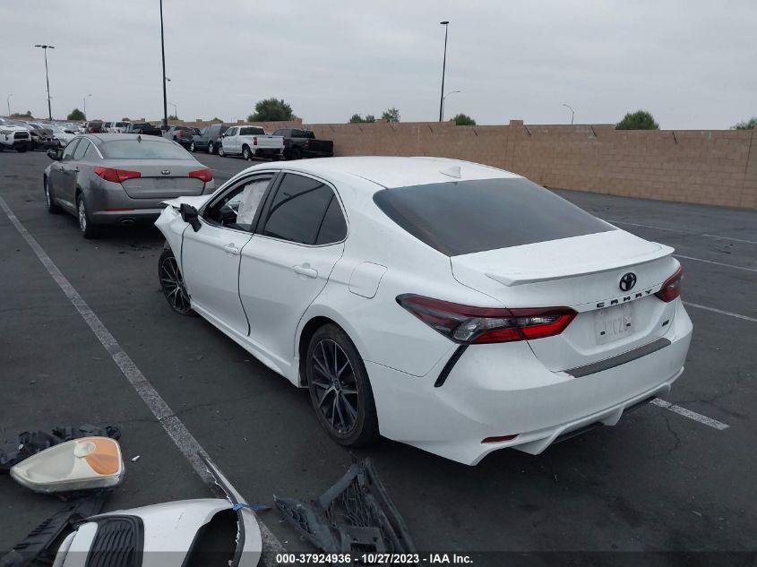 TOYOTA CAMRY SE NIGHTSHADE 2022