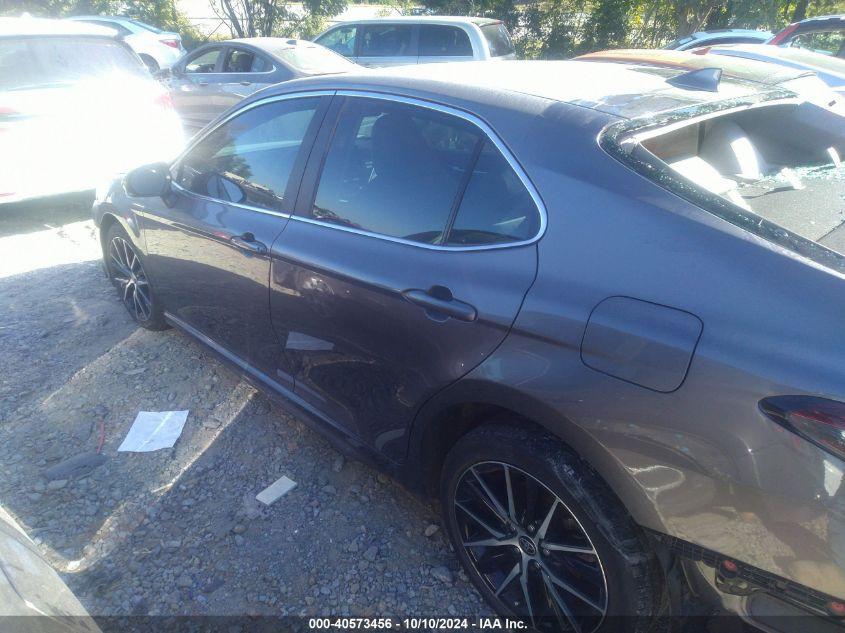 TOYOTA CAMRY SE/SE NIGHT SHADE 2022