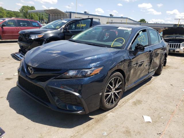 TOYOTA CAMRY SE 2021