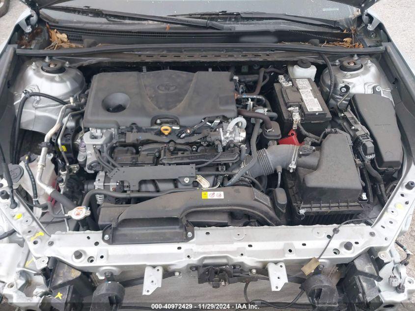 TOYOTA CAMRY SE 2023