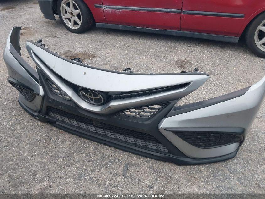 TOYOTA CAMRY SE 2023