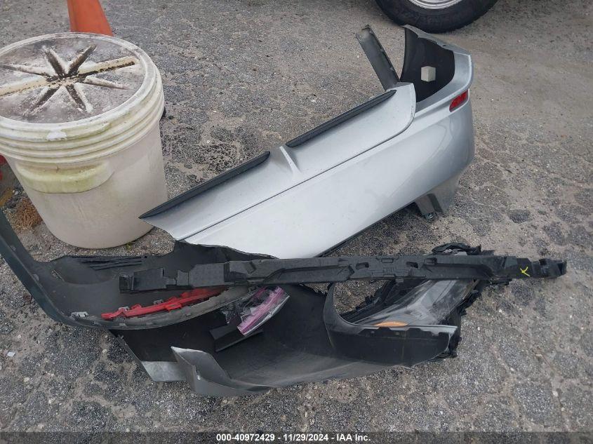 TOYOTA CAMRY SE 2023