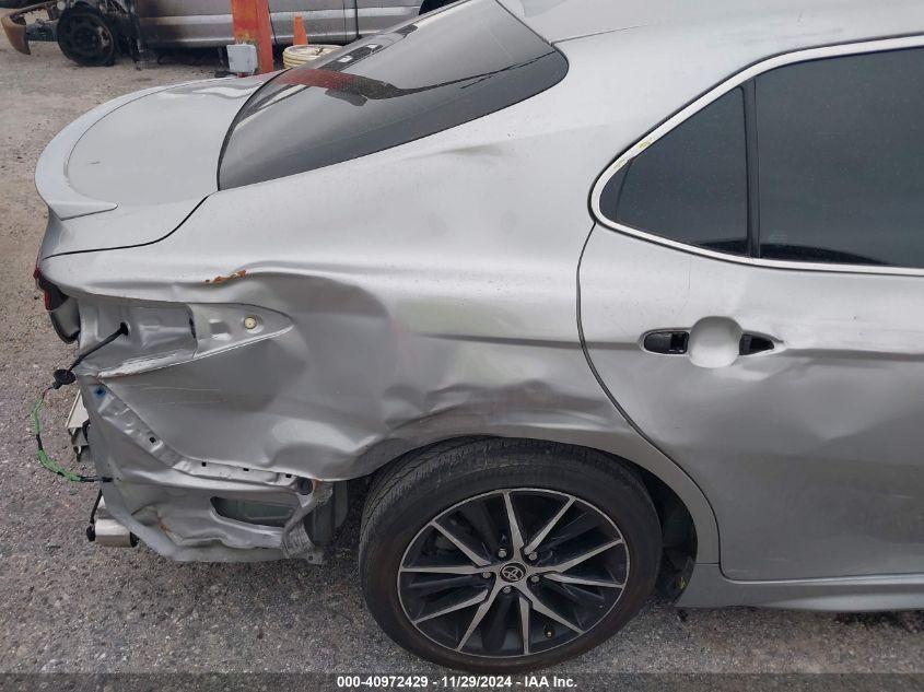 TOYOTA CAMRY SE 2023