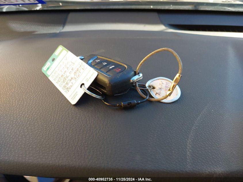 TOYOTA CAMRY SE 2024