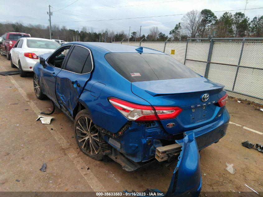TOYOTA CAMRY SE 2020
