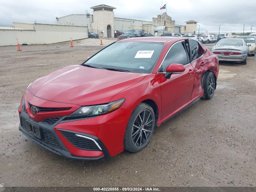 TOYOTA CAMRY SE/SE NIGHT SHADE 2022